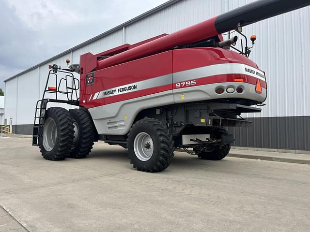 Image of Massey Ferguson 9795 equipment image 3
