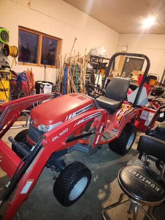 Image of Massey Ferguson GC2400 equipment image 1