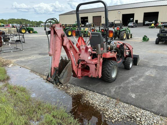 Image of Massey Ferguson GC2610 equipment image 4
