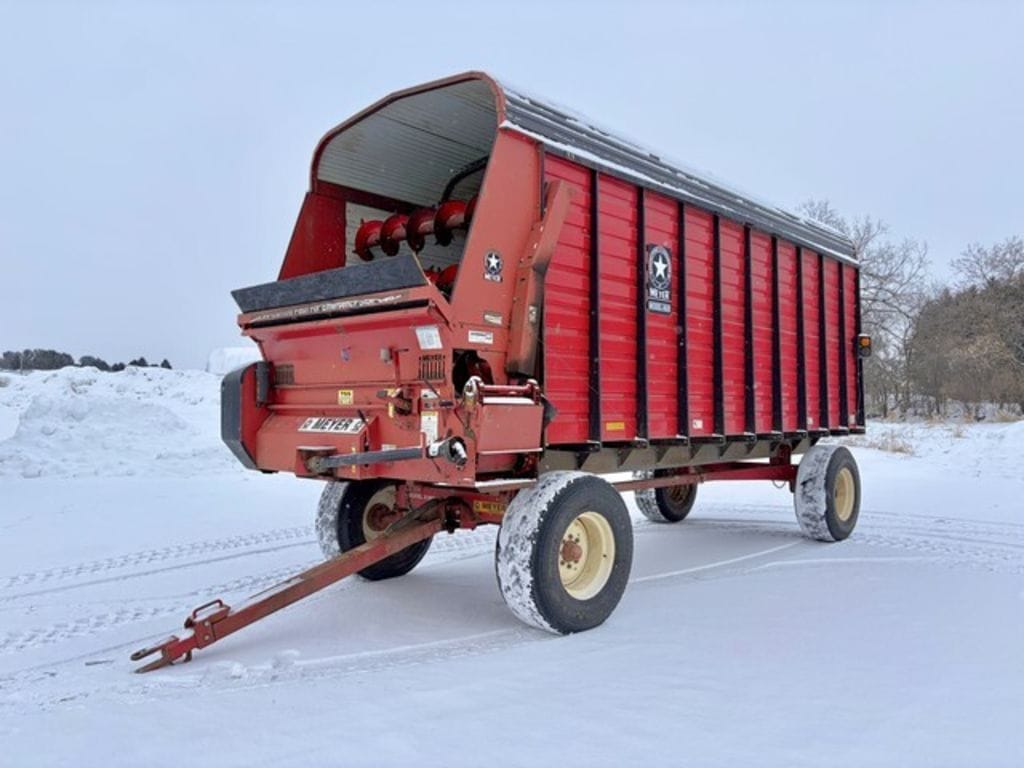 2009 Meyer 4620 Equipment Image0