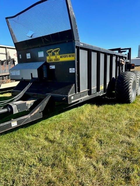 2009 Meyer's VB750 Equipment Image0