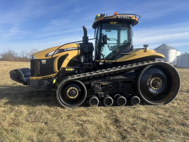 Image of Challenger MT855C equipment image 1