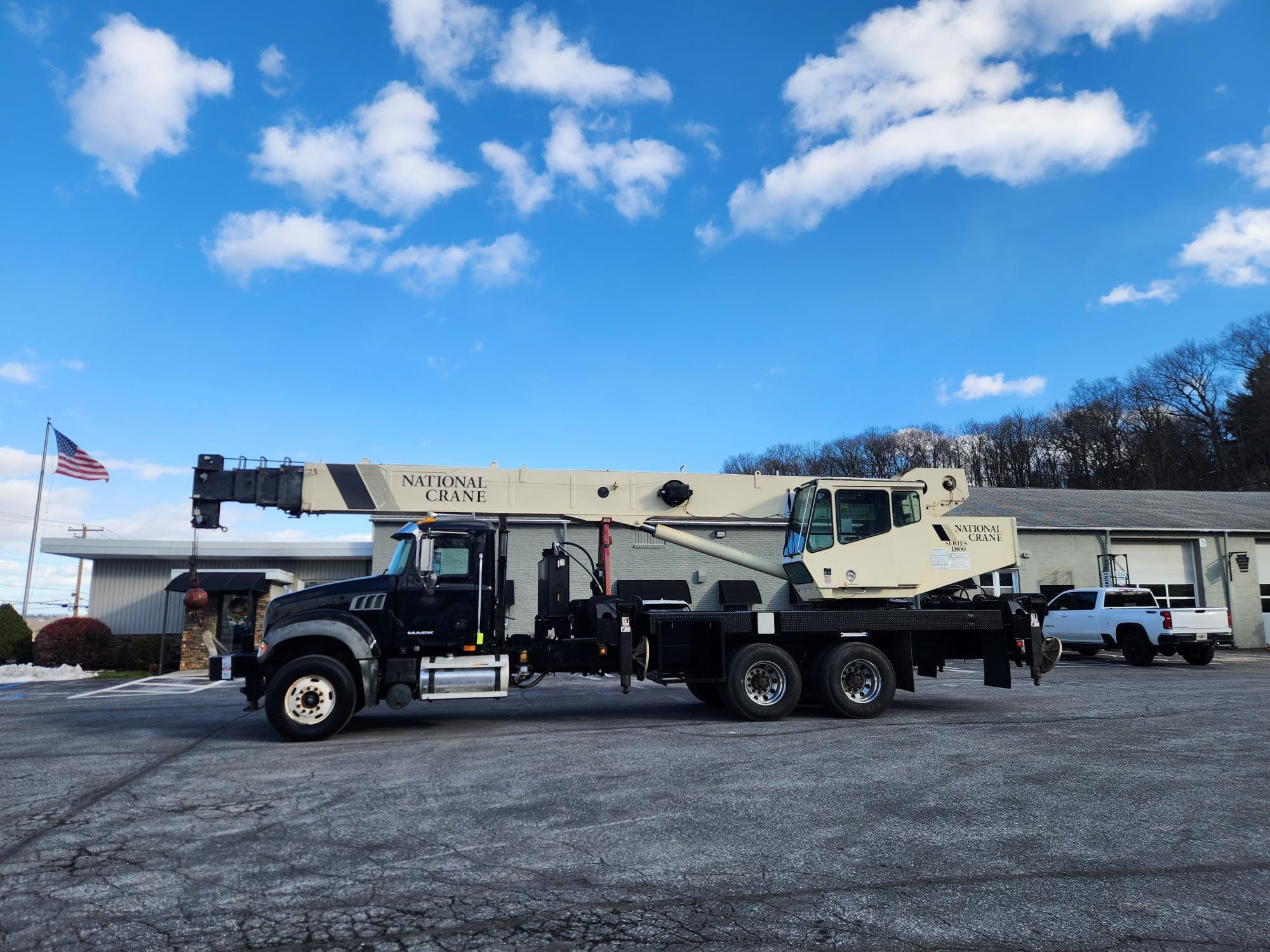 2009 National 18127 Equipment Image0