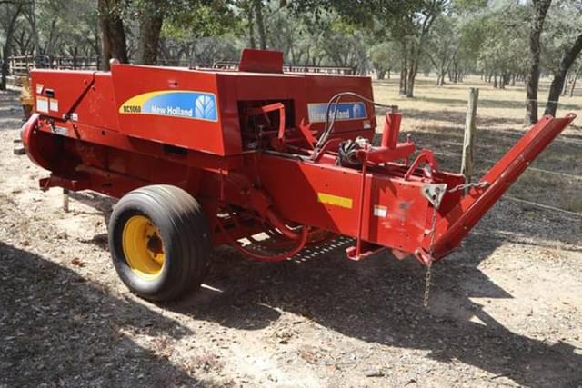 Image of New Holland BC5060 equipment image 3