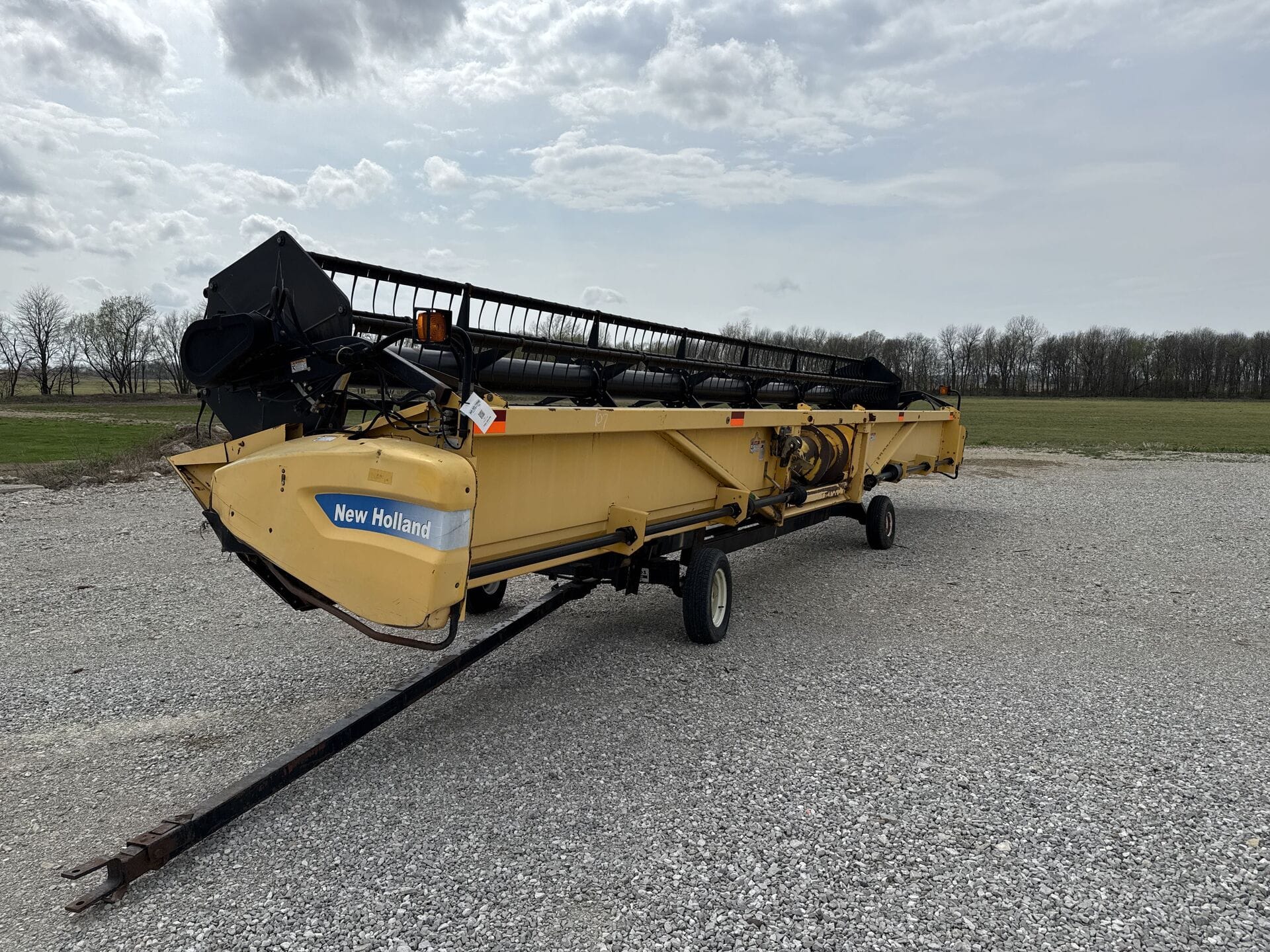 2009 New Holland 74C-35F Equipment Image0