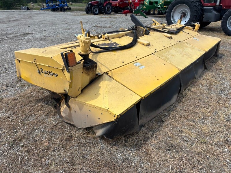 2009 New Holland 770HD Equipment Image0