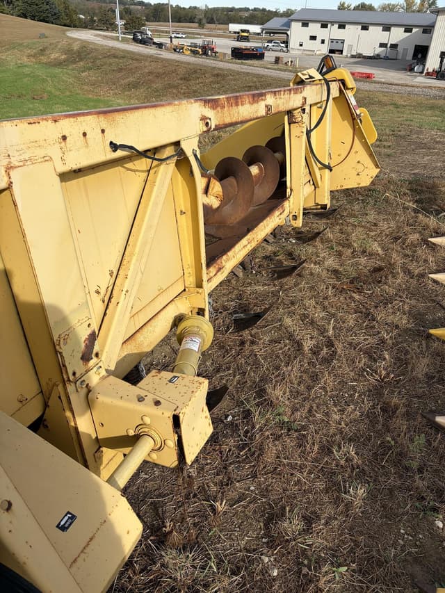 Image of New Holland 98D equipment image 3