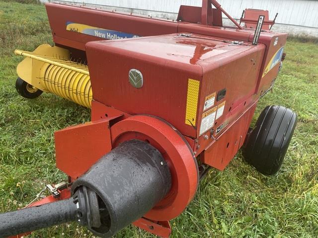 Image of New Holland BC5070 equipment image 2