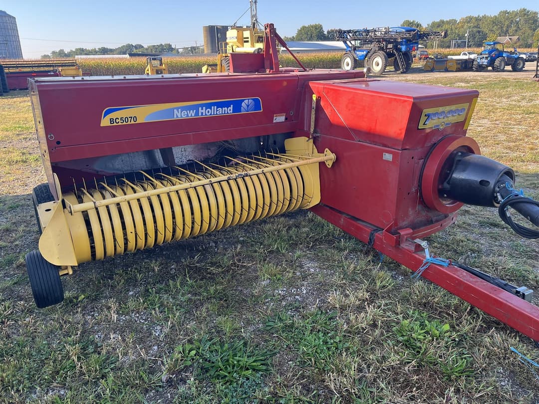 Image of New Holland BC5070 Primary image