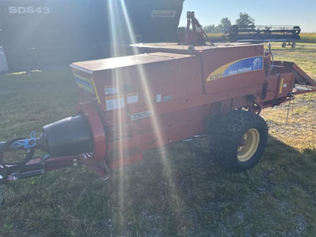 Image of New Holland BC5070 equipment image 3