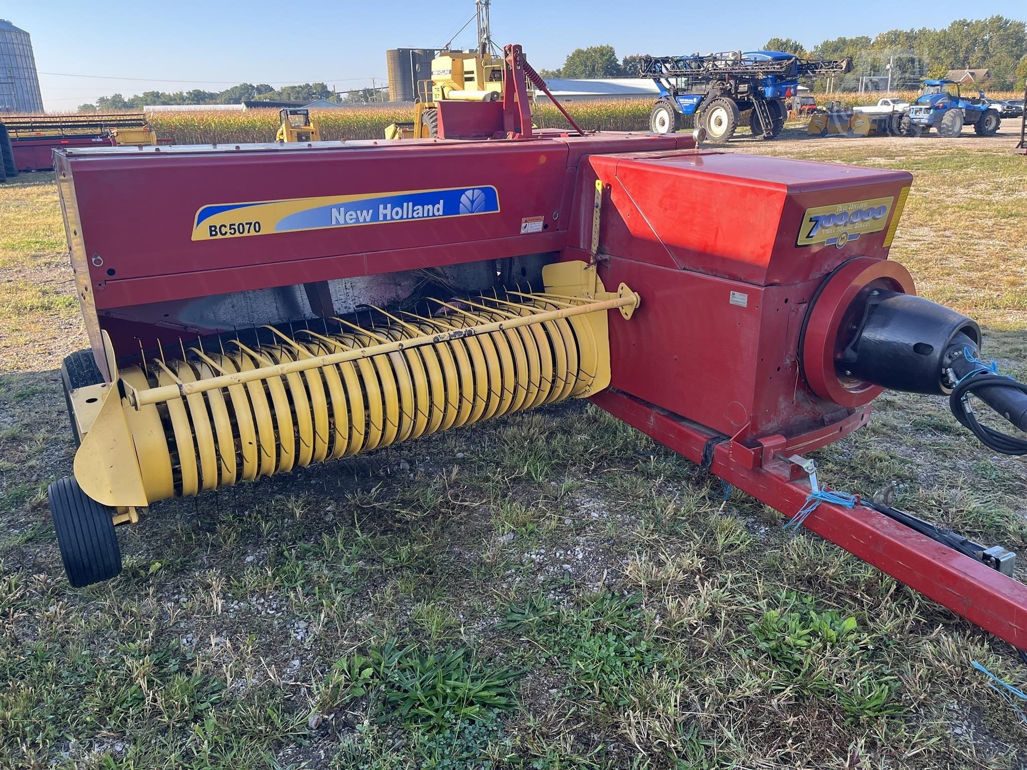 2009 New Holland BC5070 Equipment Image0