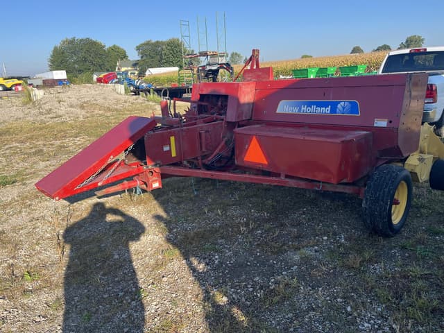 Image of New Holland BC5070 equipment image 4