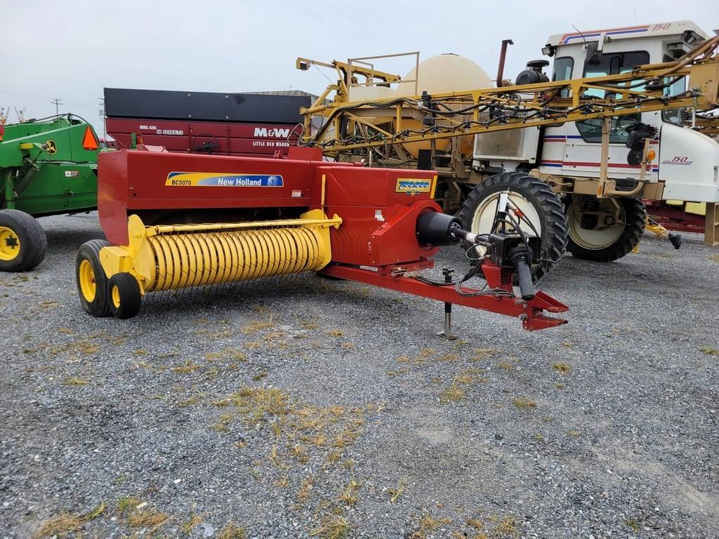 Image of New Holland BC5070 Primary image