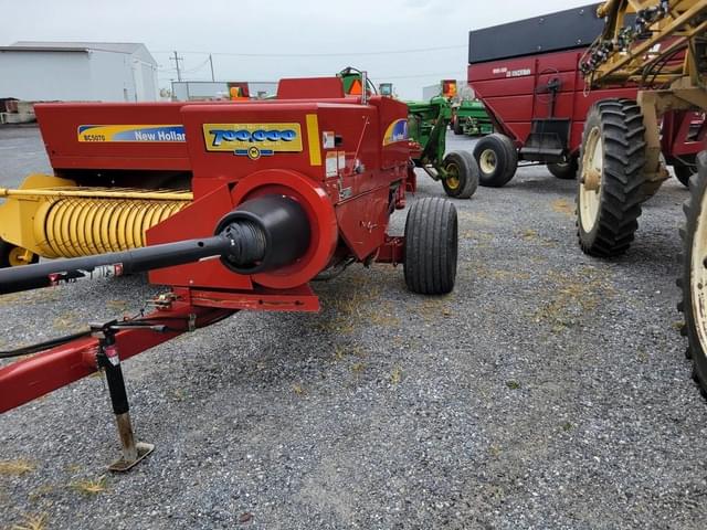 Image of New Holland BC5070 equipment image 2