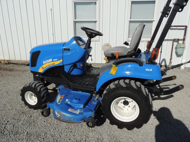 Image of New Holland Boomer 1025 equipment image 1