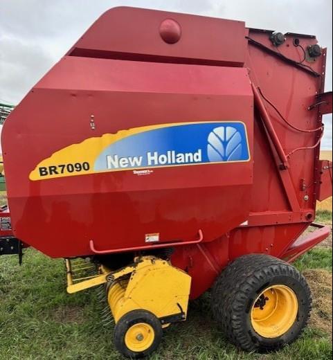 Image of New Holland BR7090 Primary image
