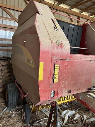 Image of New Holland BR7090 Primary image