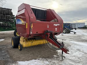 2009 New Holland BR7090 Image