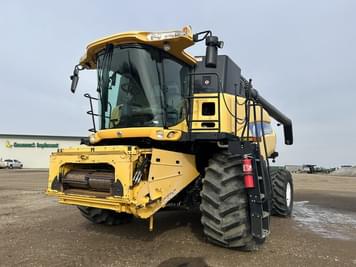 Main image New Holland CR9070