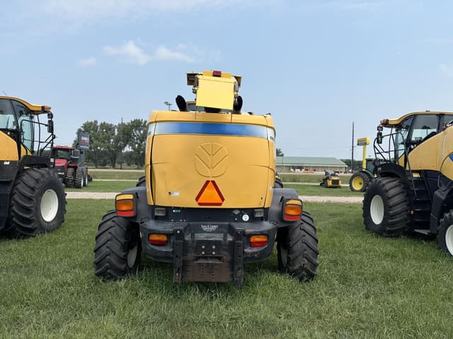 Image of New Holland FR9090 equipment image 4