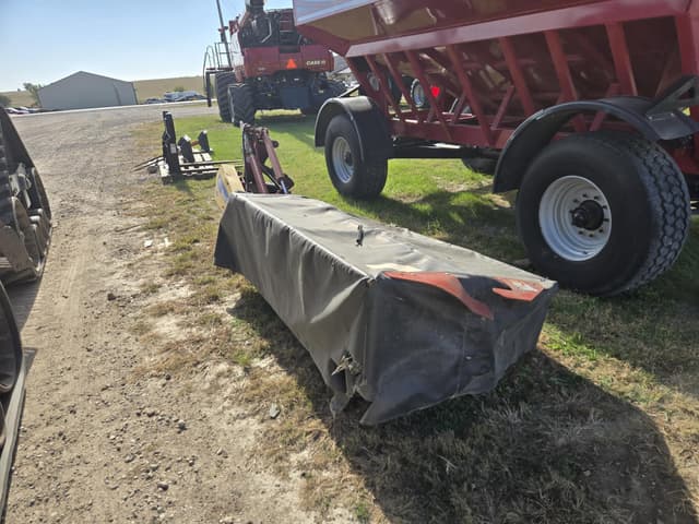 Image of New Holland H6730 equipment image 4