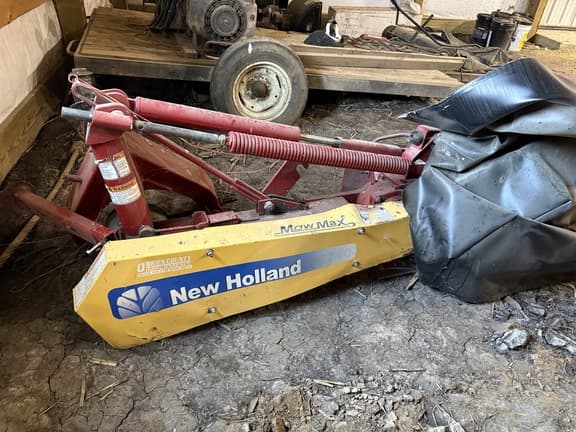 Image of New Holland H6740 equipment image 1