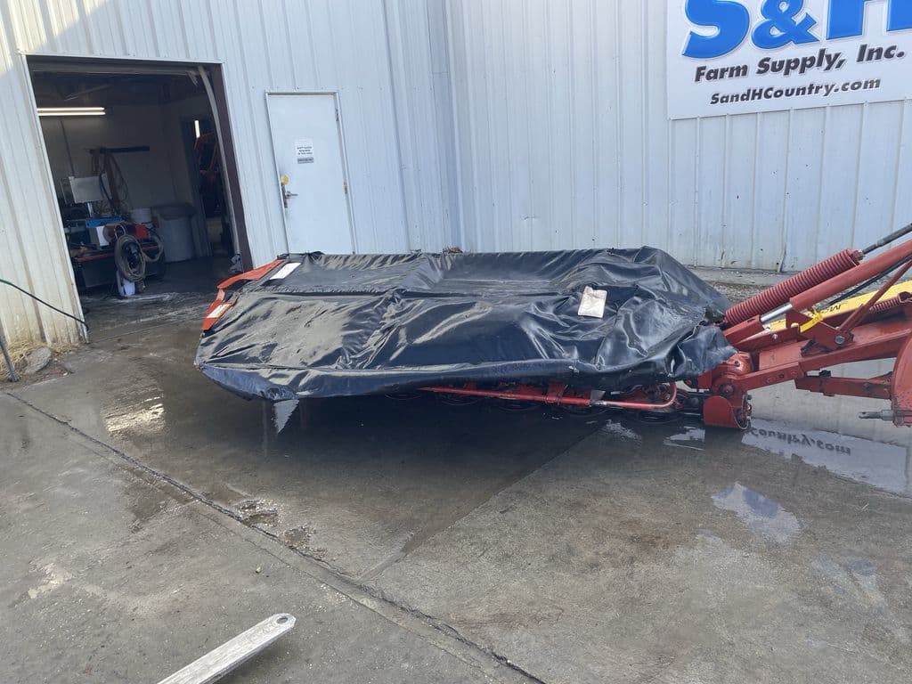 Image of New Holland H6750 Image 1