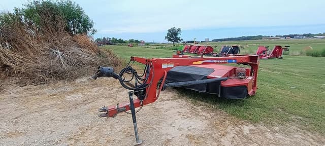 Image of New Holland H6830 equipment image 3