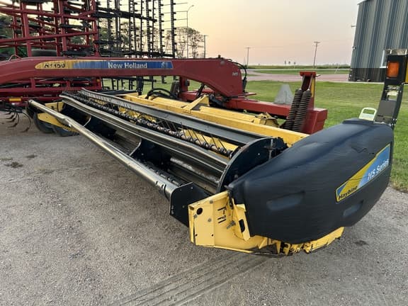 Image of New Holland H7150 equipment image 2