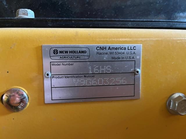 Image of New Holland H7150 equipment image 3