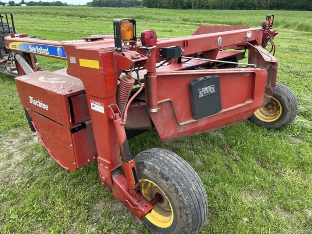 Main image New Holland H7230