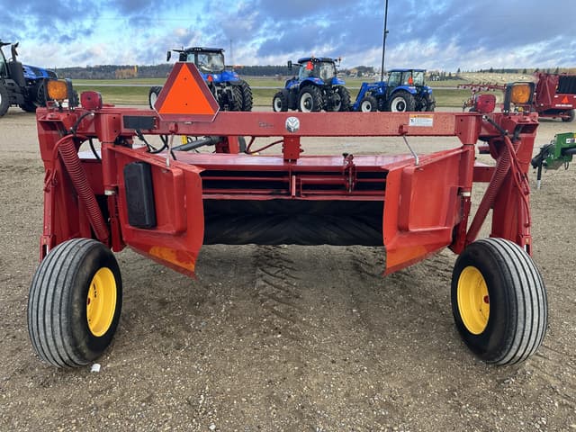 Image of New Holland H7230 equipment image 4