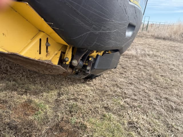 Image of New Holland H8040 equipment image 1