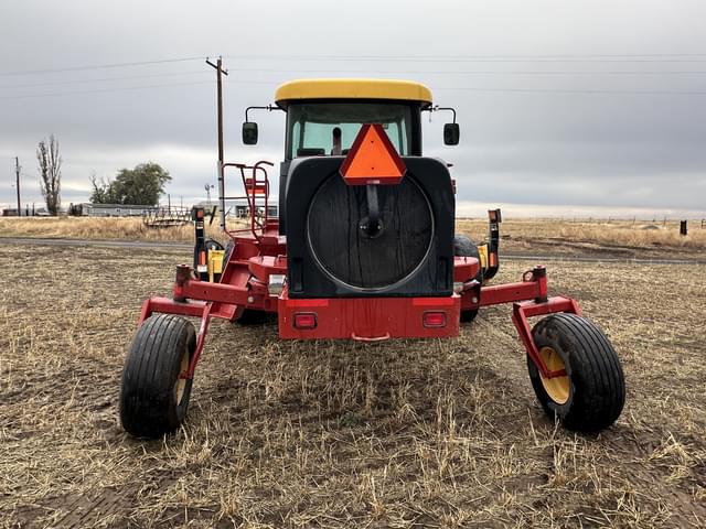 Image of New Holland H8040 equipment image 3