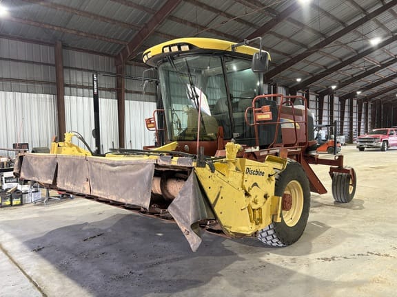 2009 New Holland H8060 Equipment Image0