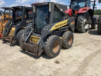 Main image New Holland L175