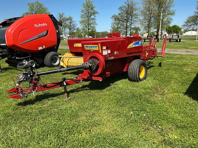 Image of New Holland BC5070 equipment image 2