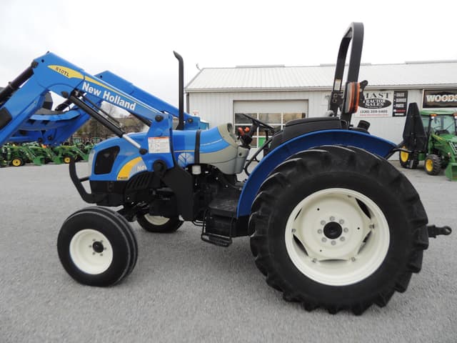 Image of New Holland T4020 equipment image 1