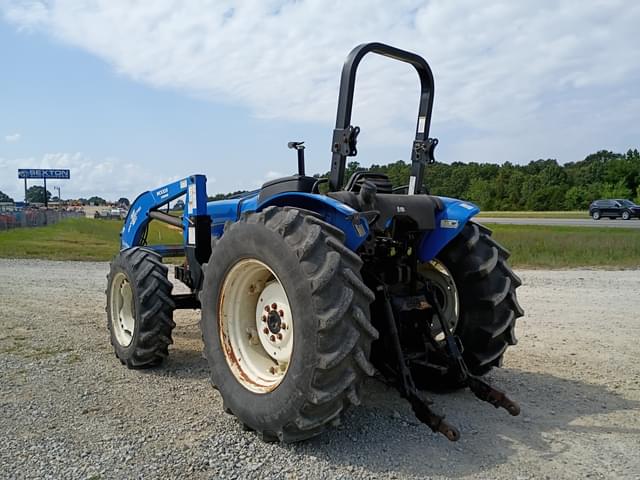 Image of New Holland T4030 equipment image 4
