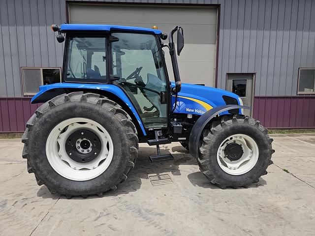 Image of New Holland T5070 equipment image 1