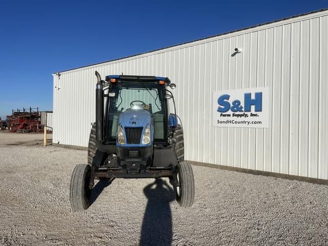 Image of New Holland T6020 equipment image 1