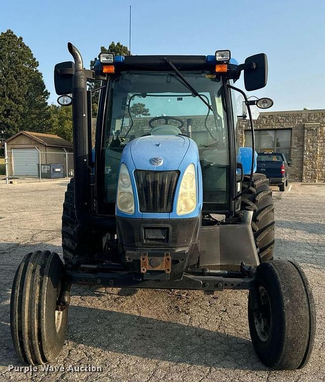 Image of New Holland T6020 equipment image 1