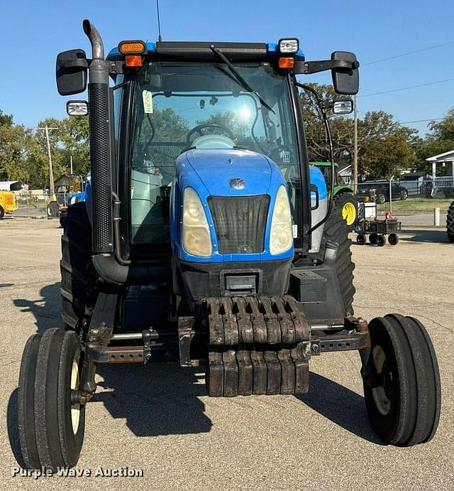 Image of New Holland T6020 equipment image 1