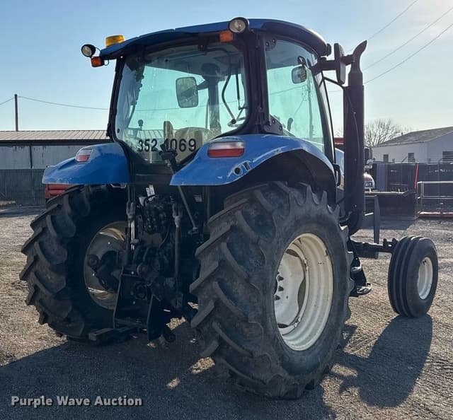 Image of New Holland T6020 equipment image 4