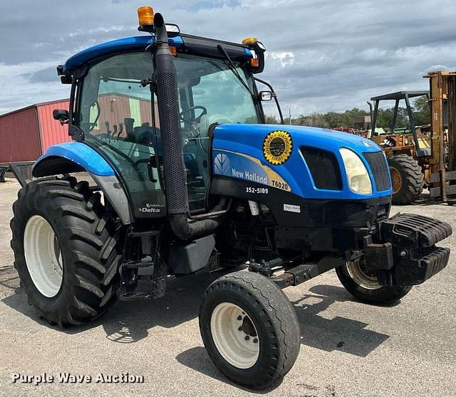 Image of New Holland T6020 equipment image 2