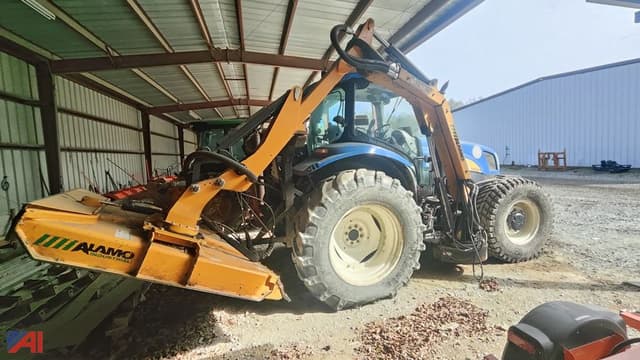 Image of New Holland T6030 equipment image 4