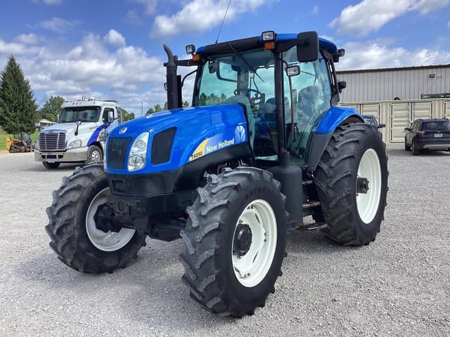 Image of New Holland T6050 Plus equipment image 1
