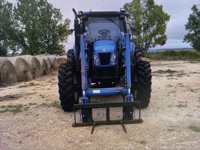 Image of New Holland T6050 equipment image 1