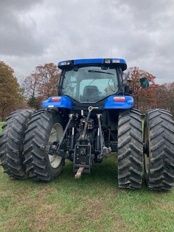 Image of New Holland T7040 equipment image 4