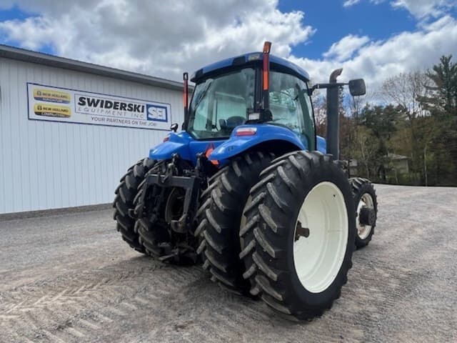 Image of New Holland T8010 equipment image 2